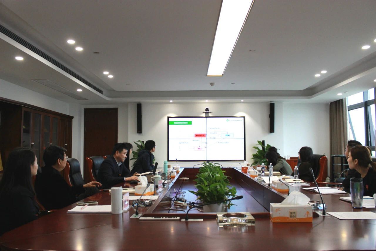 1617846201371125.jpg 20210408建設(shè)租賃召開“敬畏于心 擔(dān)當(dāng)于行”業(yè)務(wù)培訓(xùn)暨專題黨課.jpg