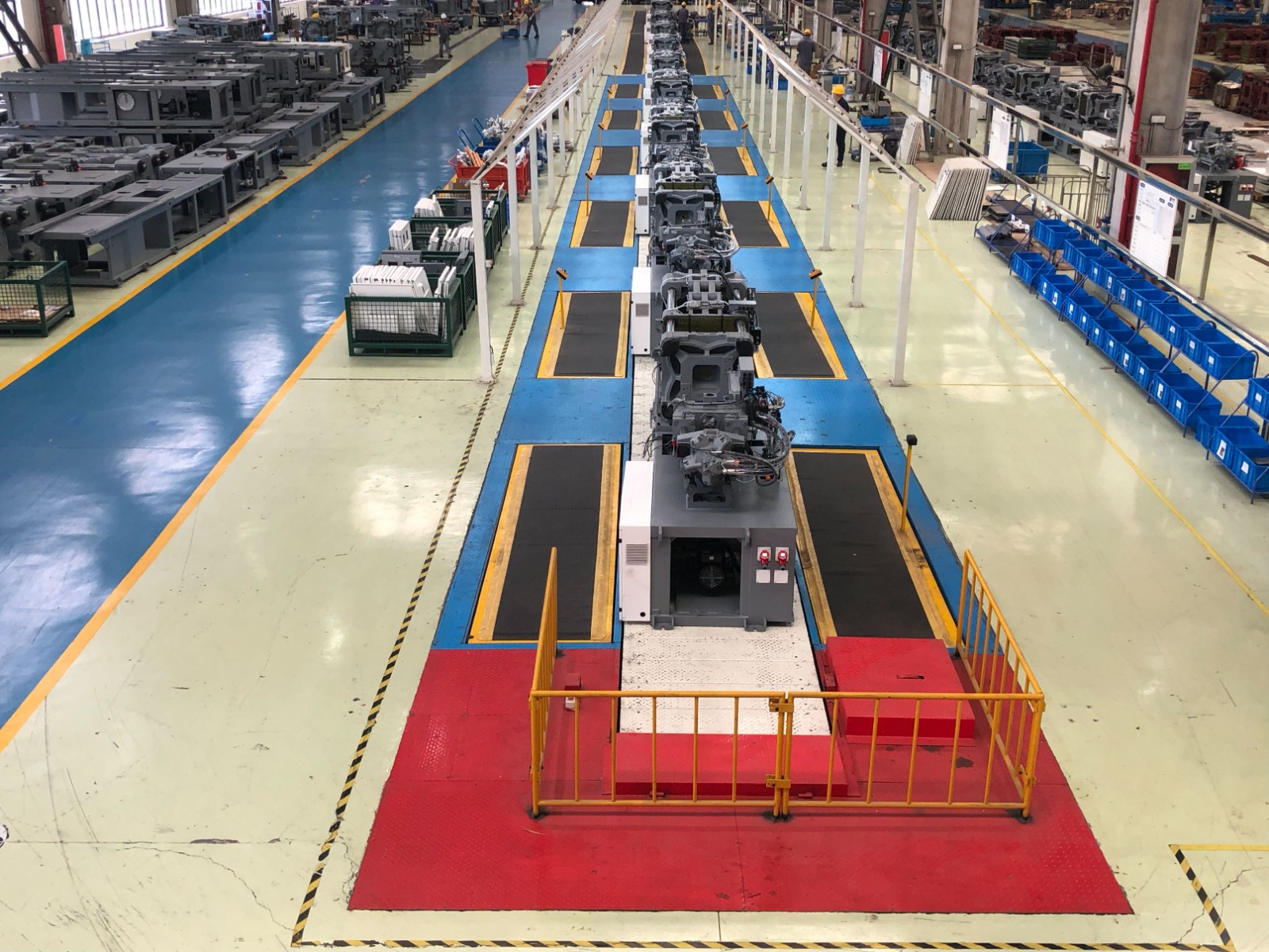 1668147251741335.jpg 省二輕集團申達機器公司廠區(qū)數(shù)字化裝配流水線.jpg