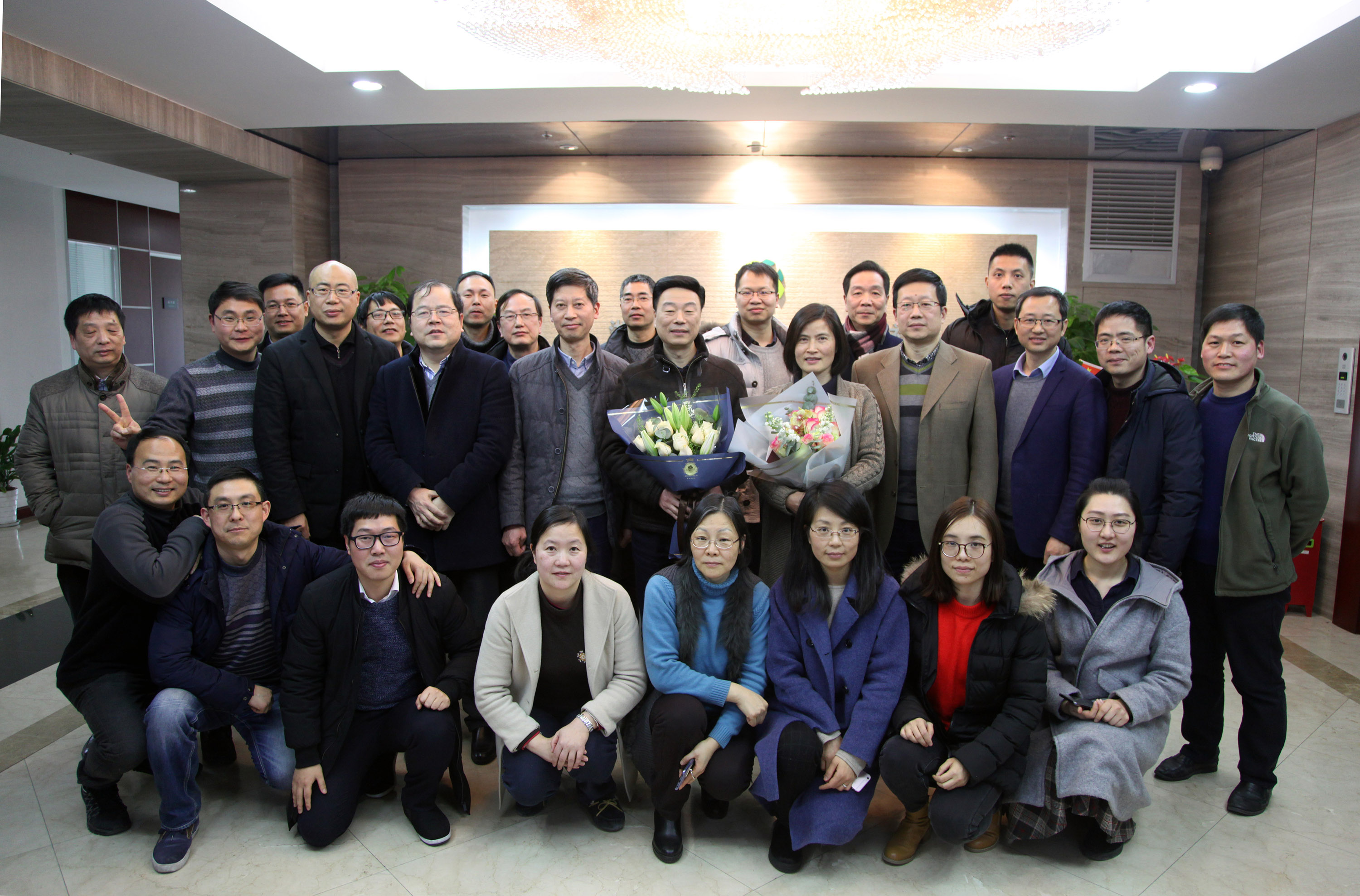 回憶滿滿感謝意 暖意濃濃惜別情 集團(tuán)公司總部工會為退休職工舉行歡送會